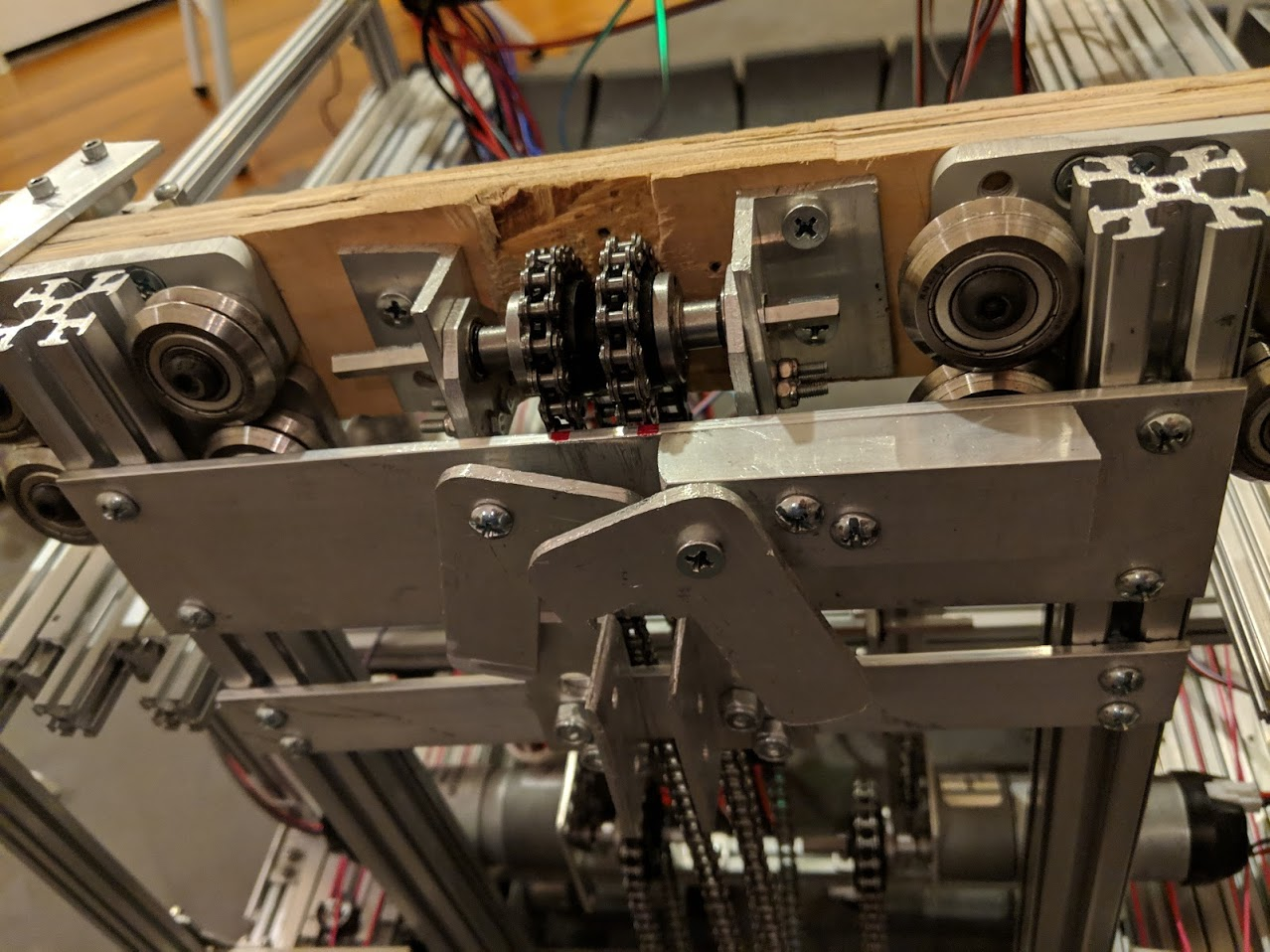 13075's Rover Ruckus bot with custom 8020 hang