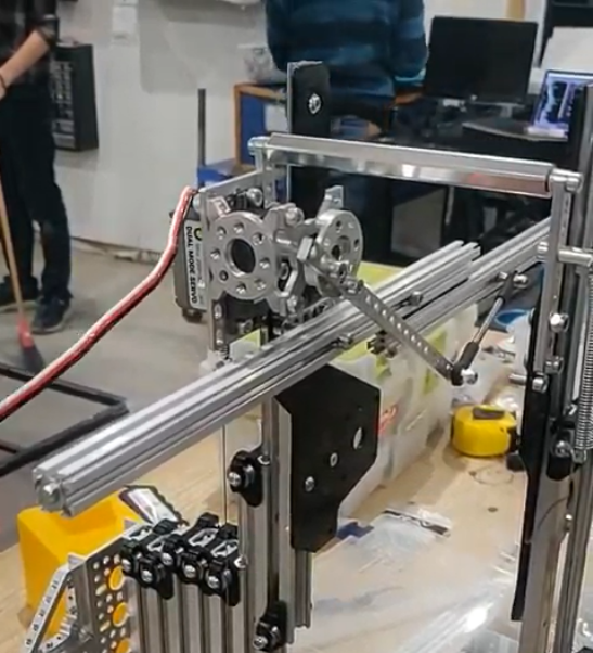 A picture of a 7236 Recharged Green linkage driven slides