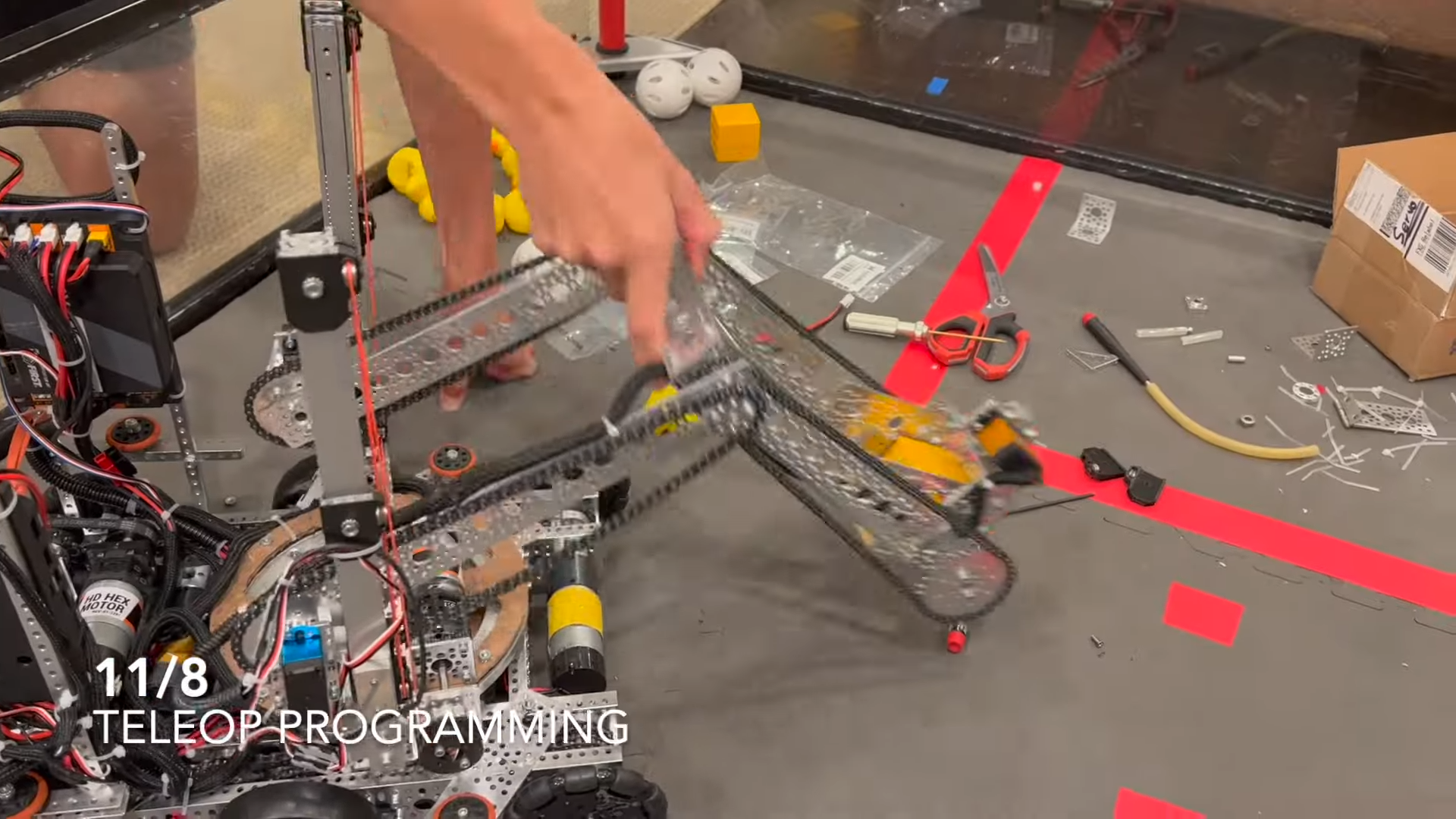 8644 Brainstormers Virtual Double Reverse Four Bar