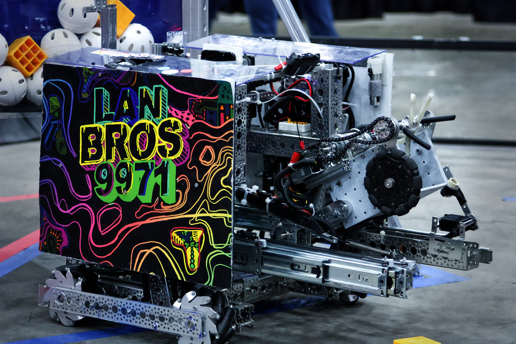 9971 LanBros' Rover Ruckus robot